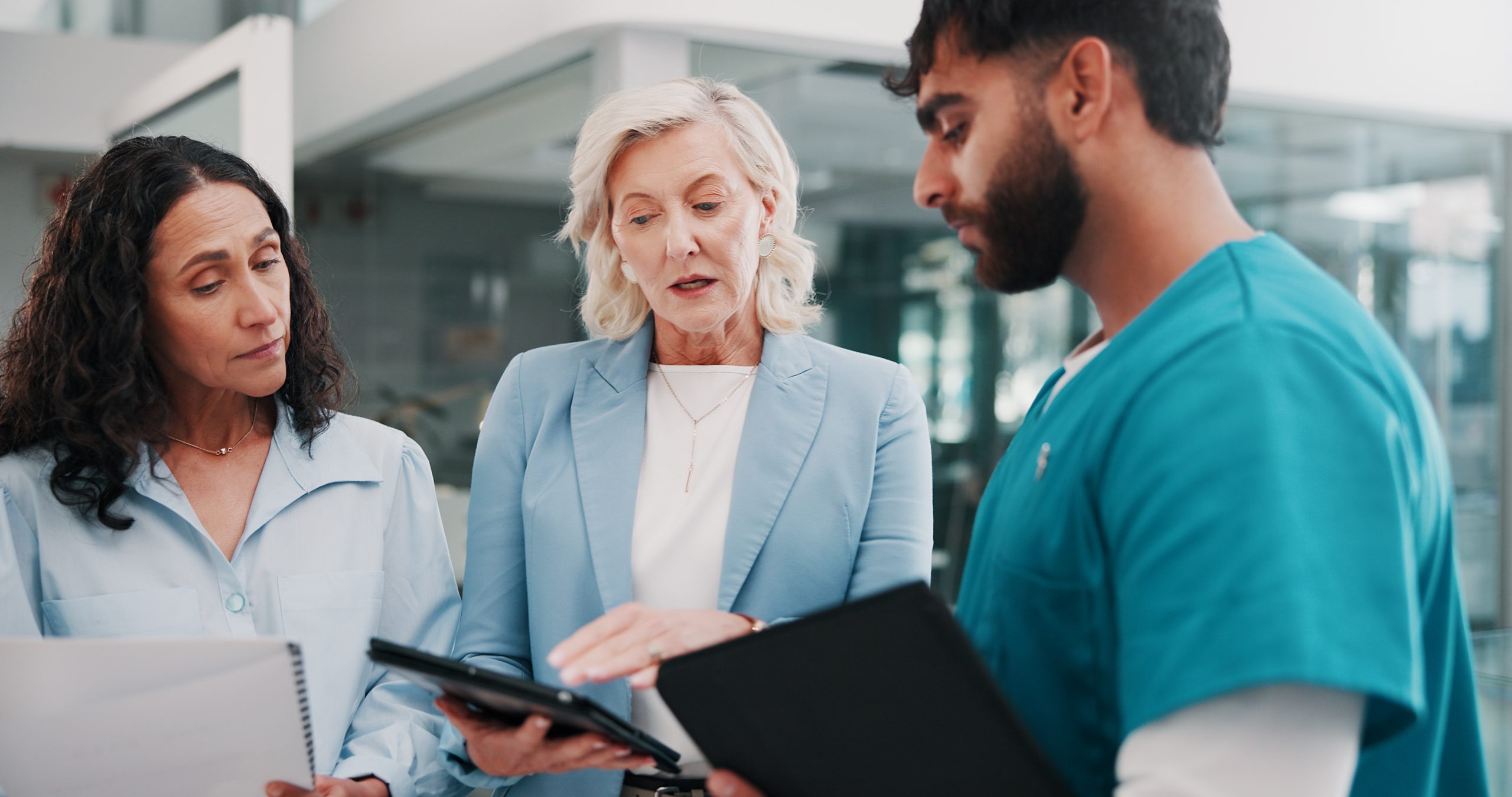 Which Approach Works Better? Physician Recruitment Agency vs. Job Boards